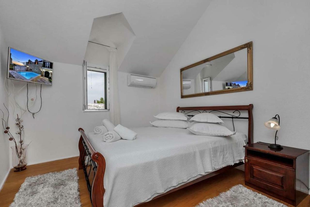 Luxury Villa Topolina Baška Voda Kültér fotó
