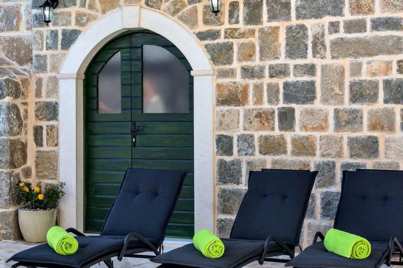 Luxury Villa Topolina Baška Voda Kültér fotó