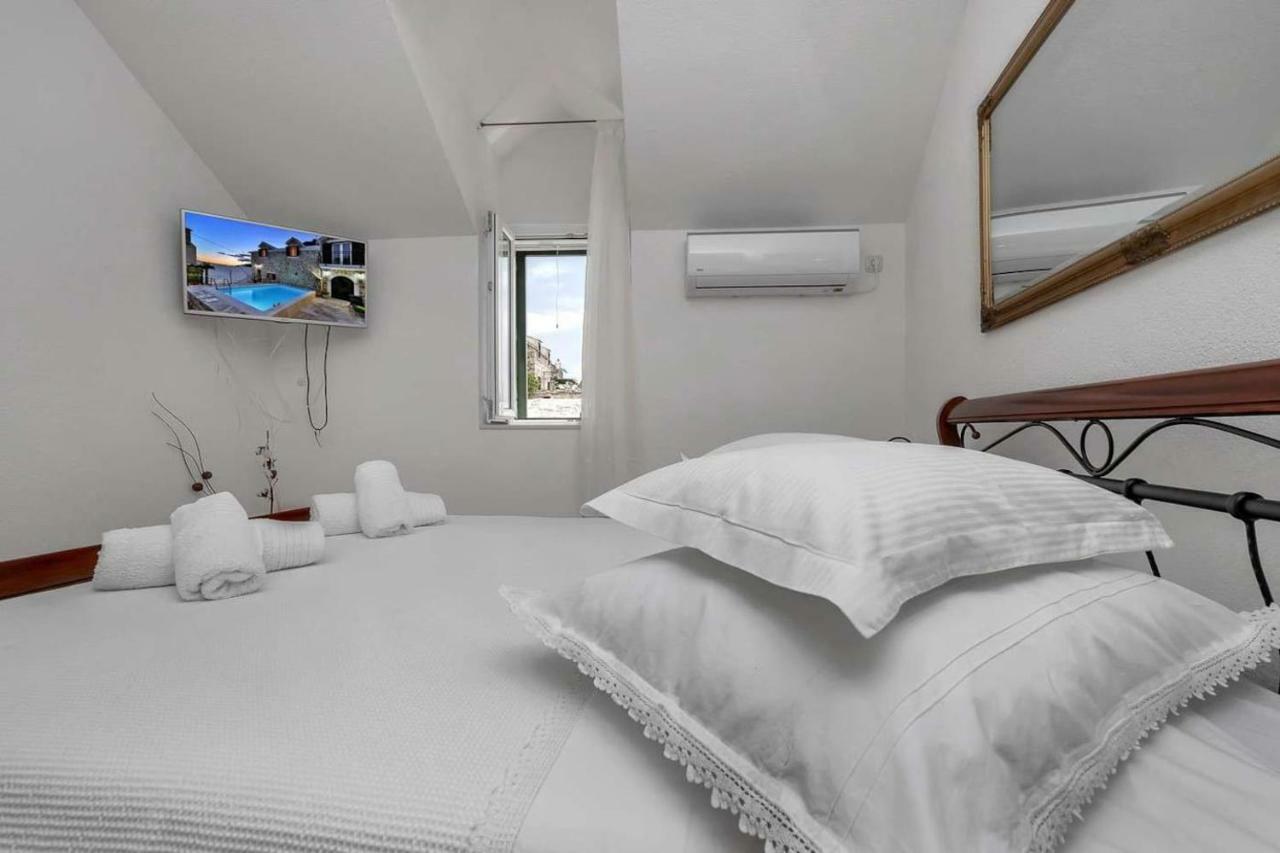 Luxury Villa Topolina Baška Voda Kültér fotó